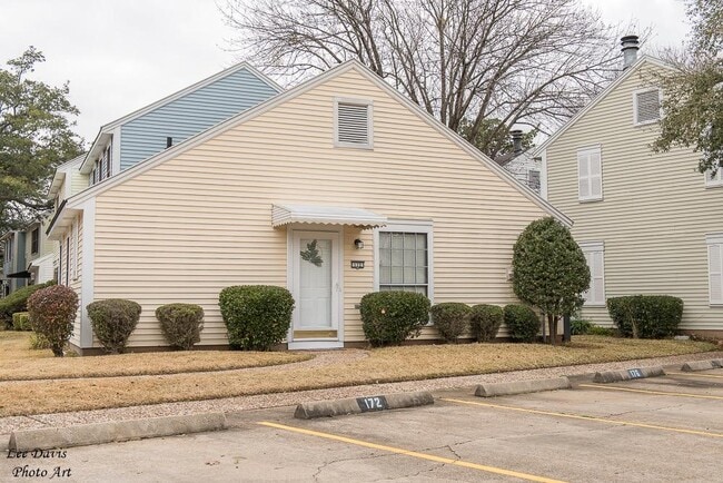 Photo - 172 Chimney Stone Way Townhome