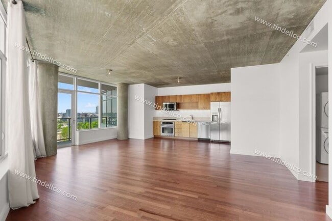Photo - The Civic | 11th Floor 2BD/2BA with Stunning Portland Views, Free Parking and Free Utilities! Unidad 1102