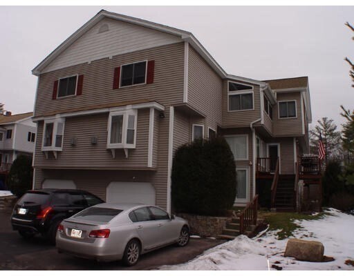 307 Captain Eames Cir