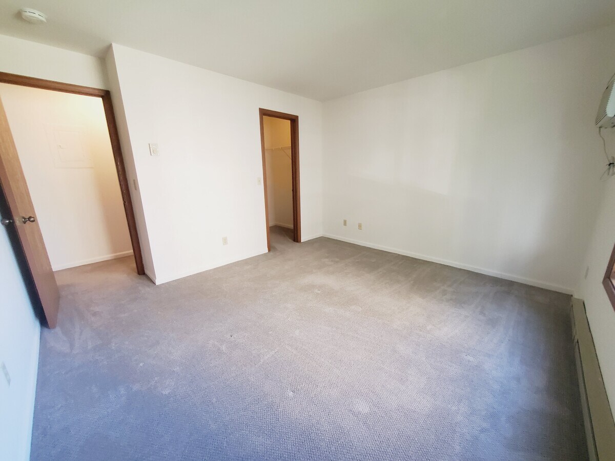Photo - 55 Glenbrook Rd Unit L