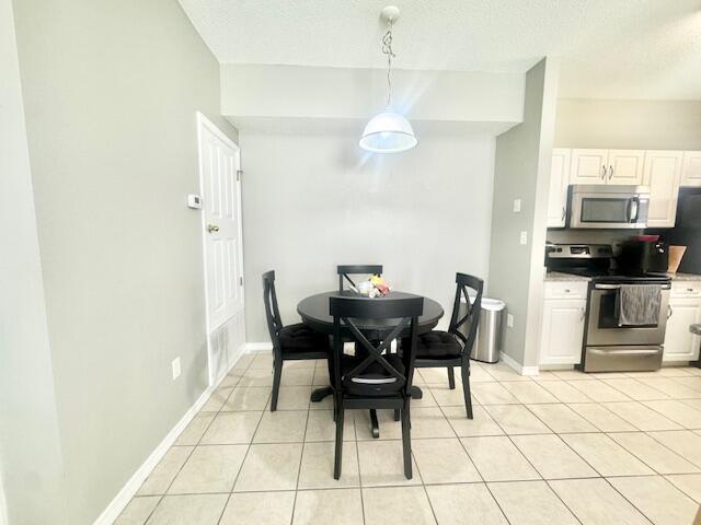Photo - 1501 Partin Dr N Unit APT 255