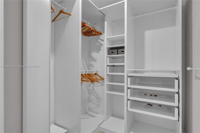 Photo - 8217 NW 46th St