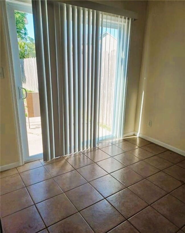 Photo - Woodbridge Pointe