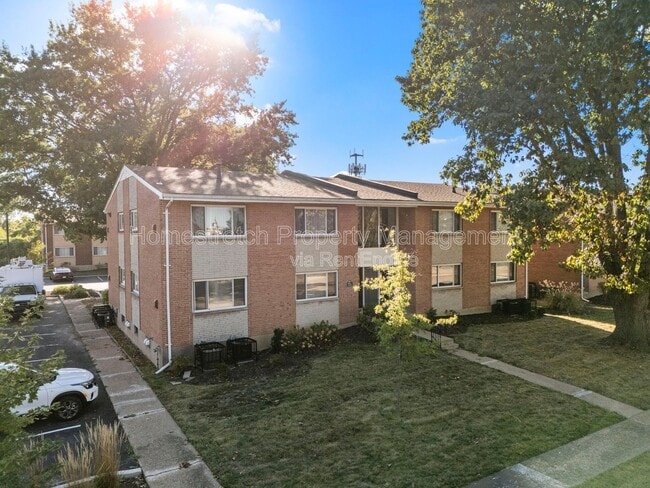 Photo - 16 Bruce Dr Unit 5