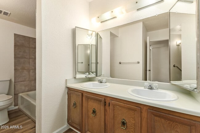 3002 N 70th St Unit 239