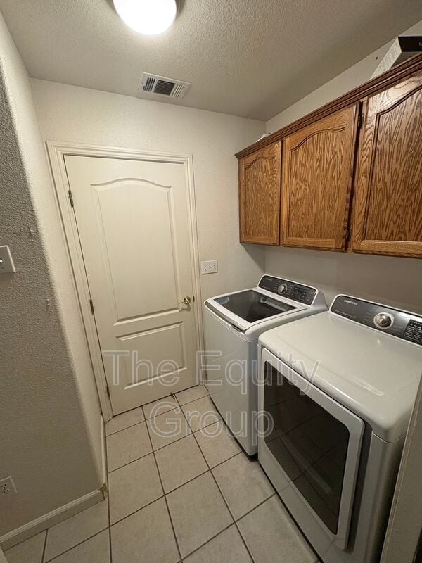 Photo - 2424 E Beech Ave