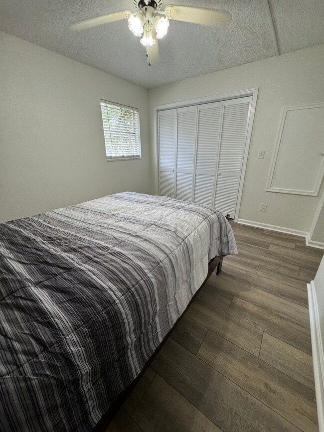 Photo - 8440 Old Post Rd Unit 102
