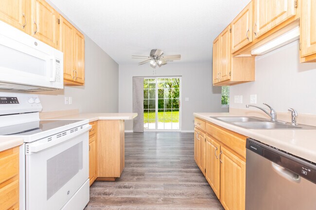 Georgetowne Homes