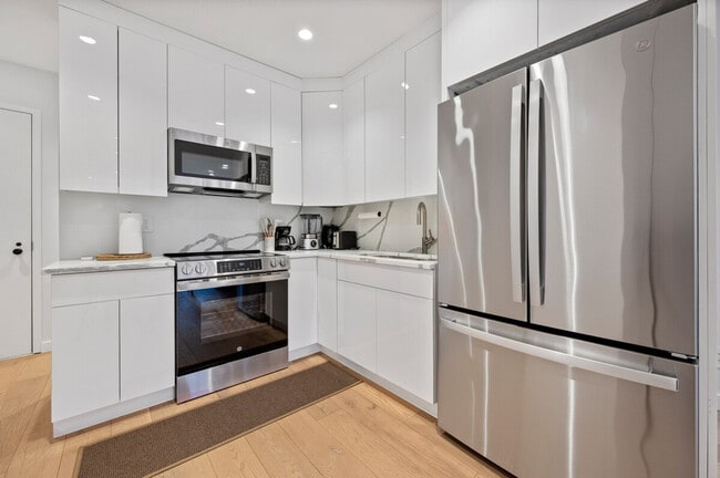 Photo - 472 Columbus Ave Unidad SI ID1388746P