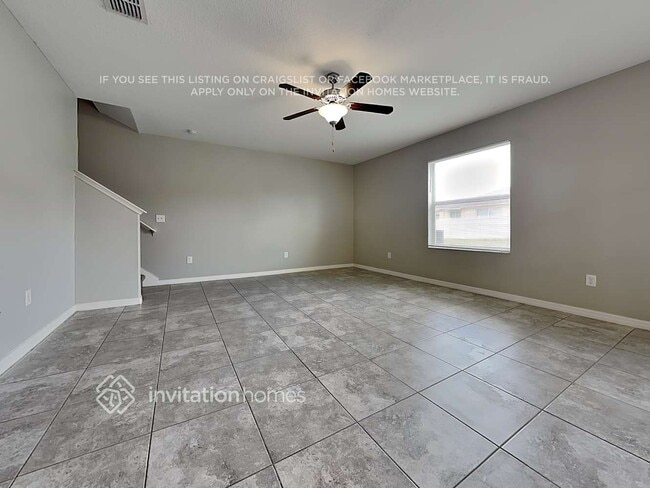 Photo - 205 English Heritage Pl