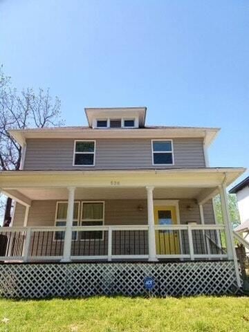 Building Photo - 526 N Sergeant Ave Rental