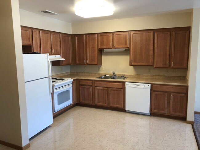 Photo - Cedar Crossing 1