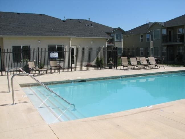 Sagecrest Apartments - Sagecrest Apartments