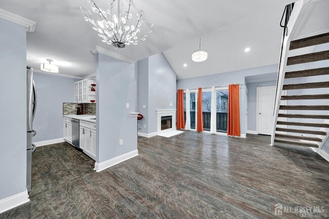 Building Photo - 914 Aspen Dr