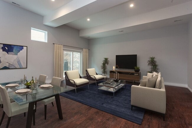 Photo - 3246 Lorain Ave Unidad 101