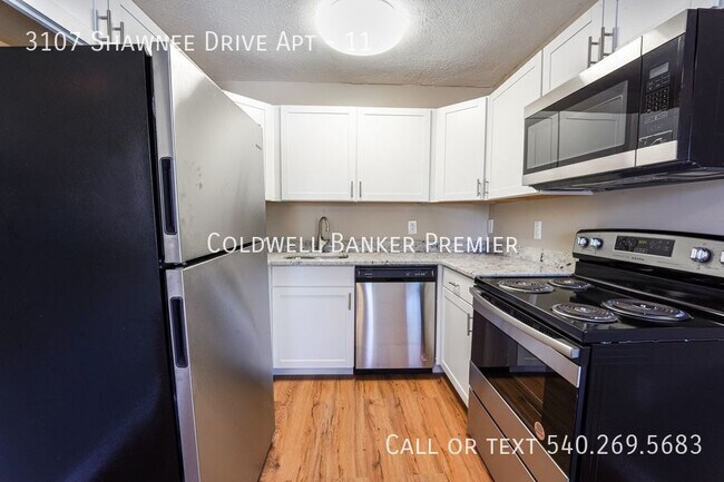 Photo - 3107 Shawnee Dr Unit 11