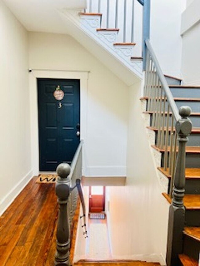 Photo - 227 W Broughton St Unidad 227 W Broughton St  3