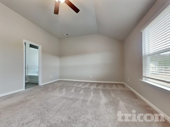 Photo - 7528 Congregation St