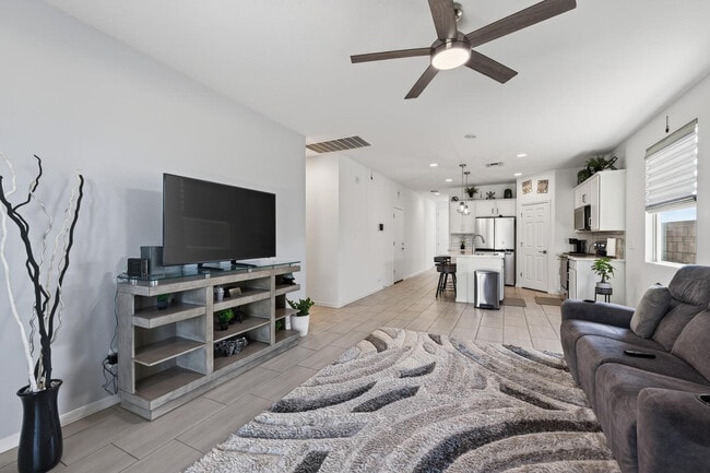 Photo - 36354 W San Clemente Ave
