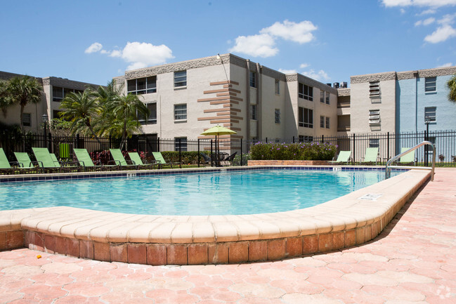 Fossil Park Apartments for Rent - Saint Petersburg, FL 