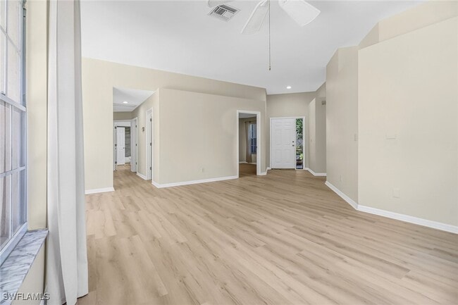 Photo - 2663 Aft Ave