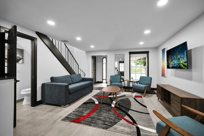 Photo - 621 NE 28th St Unidad ID1018316P