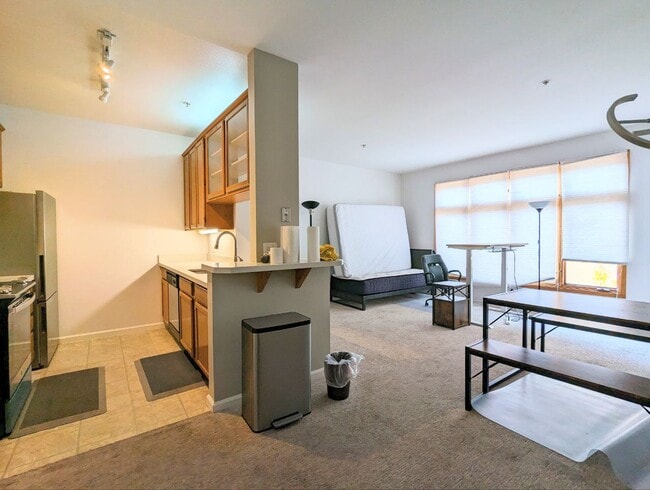 Photo - 2029 Channing Way