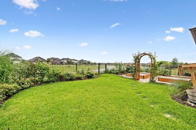 Photo - 29335 Red Rocks Pk Dr