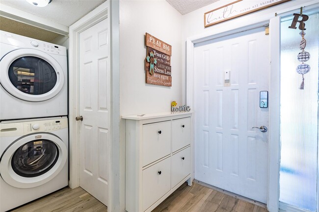 Photo - 2225 SW 15th St Condo Unit UPDATED  #231