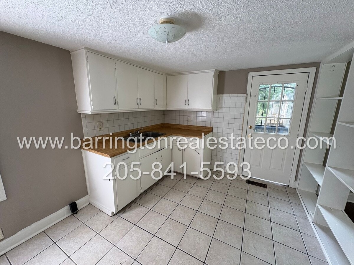 Photo - 1109 Oakwood St