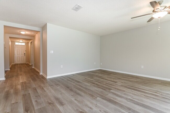 Photo - 3348 Blue Catfish Dr