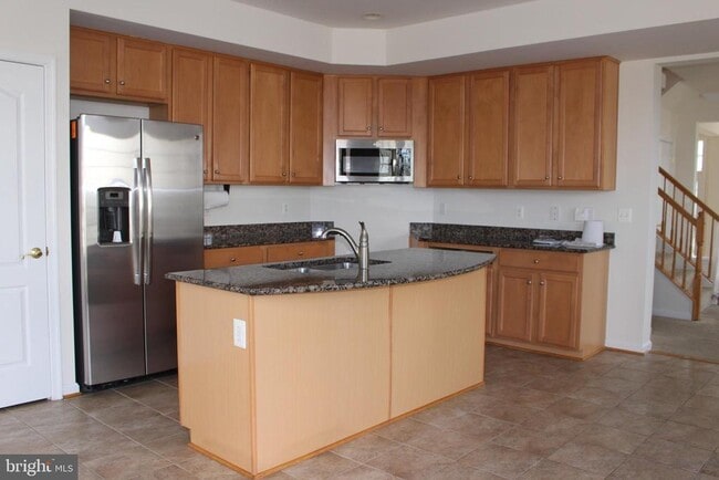 Photo - 13570 Village Green Dr