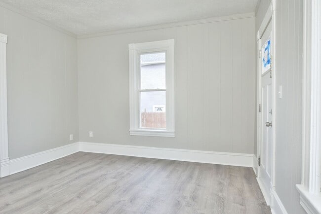 Photo - RENTALS AVAILABLE IN NILES