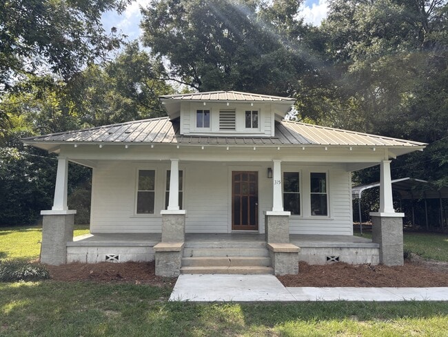 Building Photo - 315 Dixie St