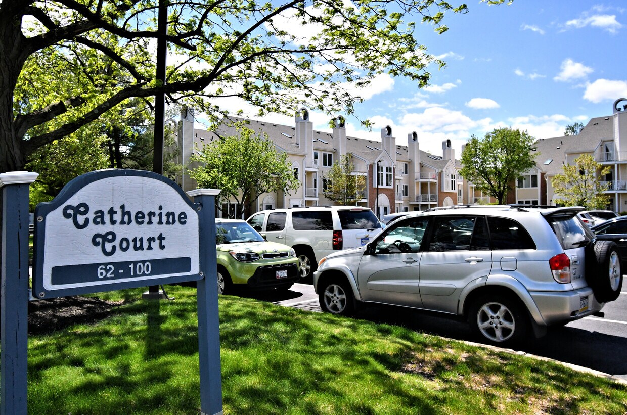 Photo - 90 Catherine Ct (Levittown, PA)
