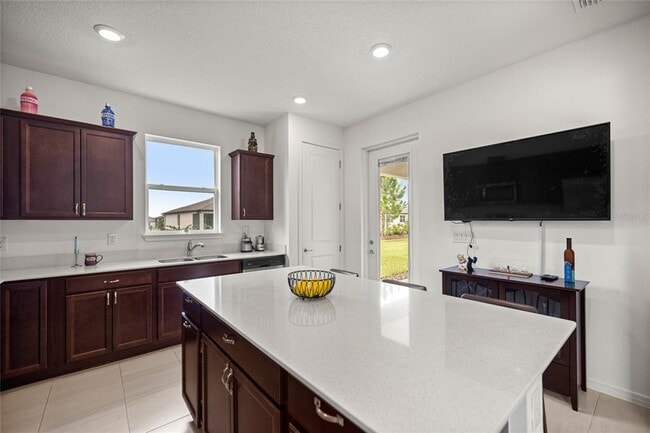 Photo - 9412 SW 53rd Pl