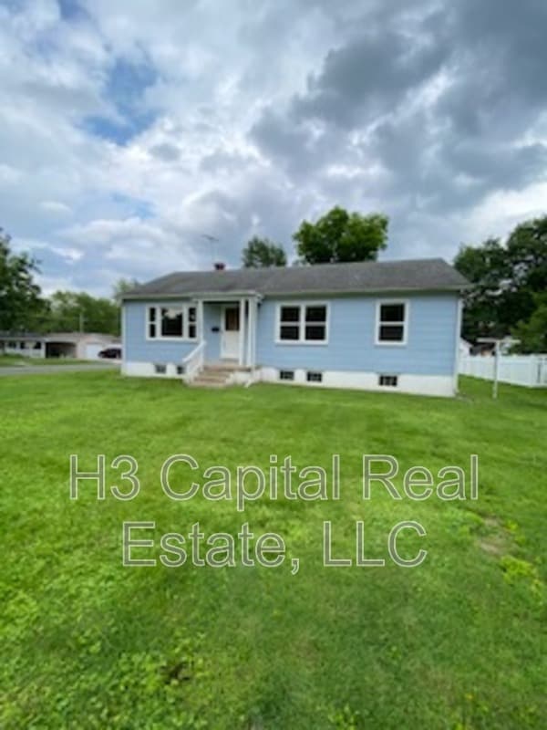 Photo - 212 N Edison St House