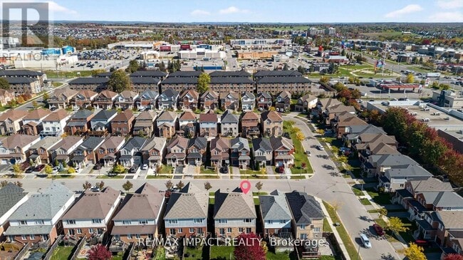 Photo - 1384 Rennie Street
