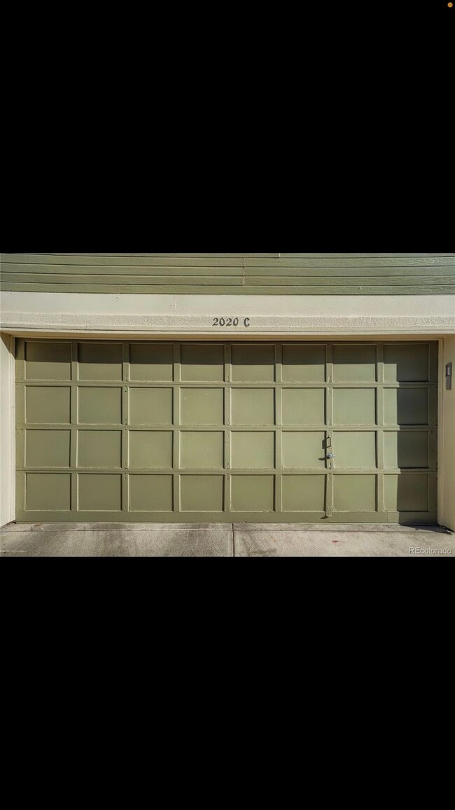 Photo - 2020 S Hannibal Way