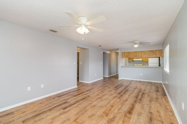 Photo - 2290-2296 Fox Hollow Dr. Unit 2296