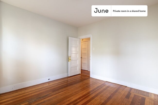 Photo - Room in Shared 4 bed/1 bath home Unit C