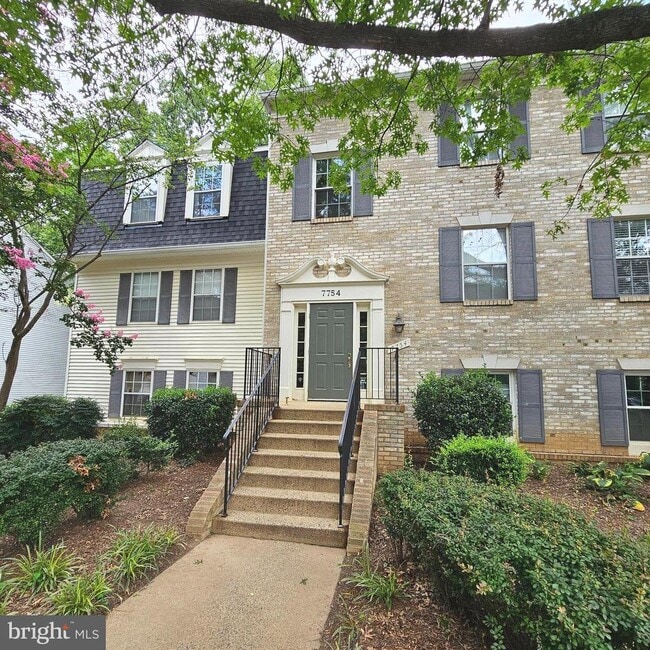 Building Photo - 7754 New Providence Dr Unit 19 Rental