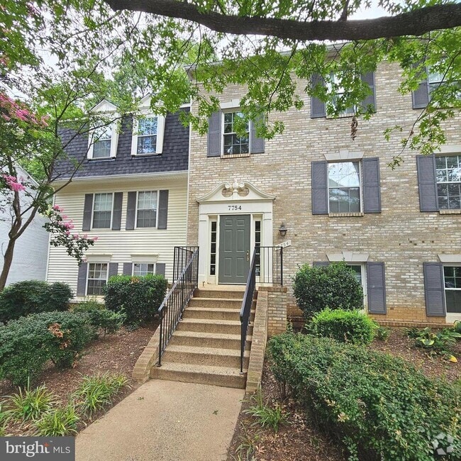 Building Photo - 7754 New Providence Dr Unit 19 Rental