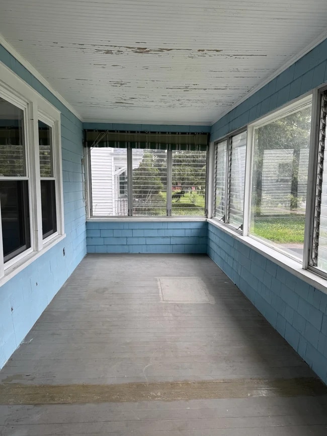 Photo - 83 Navarre Rd