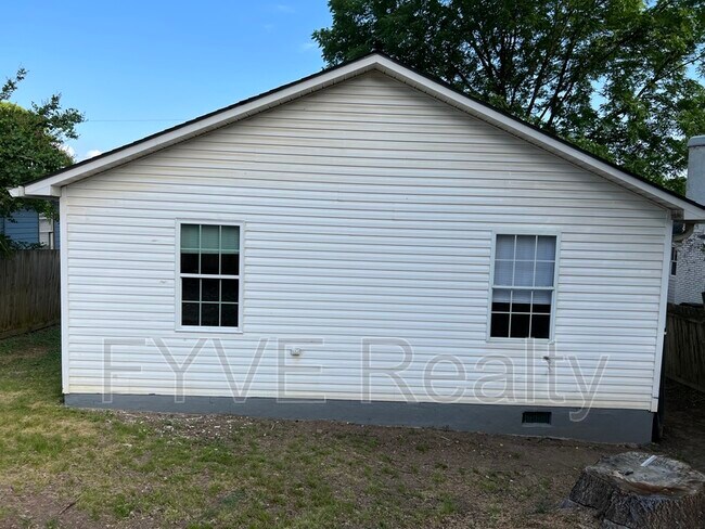 Photo - 228 Douglas Ave