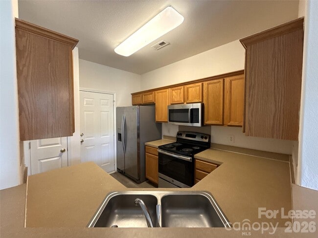 4606 Kingsland Ct