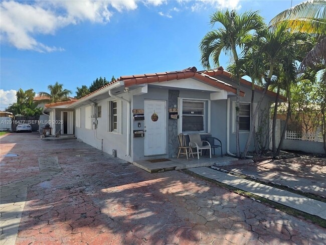 Building Photo - 2957 SW 36th Ct Unit 4