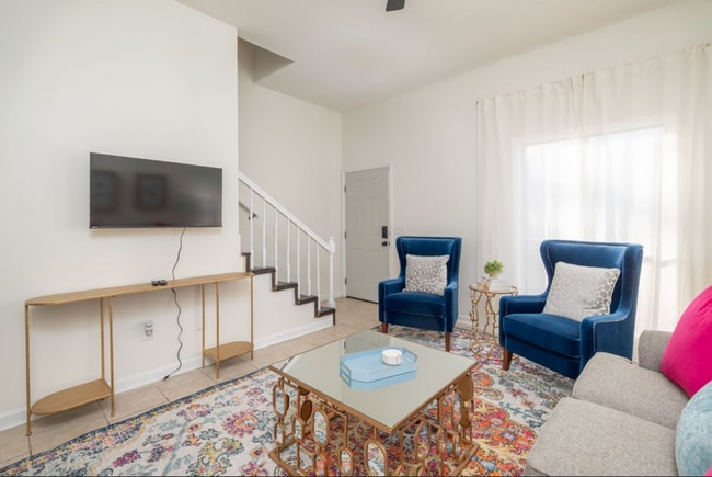 Photo - 316 Critz St