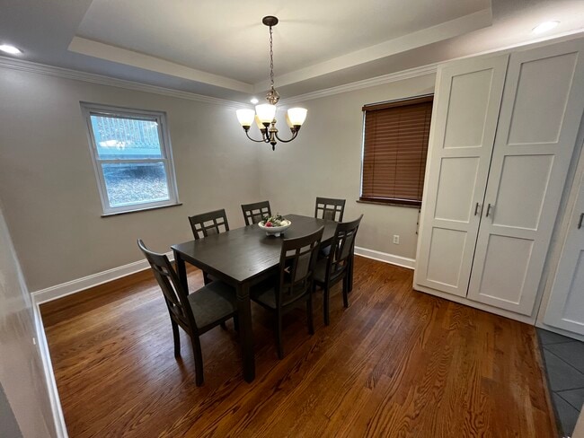 Photo - 1838 Oakridge Dr