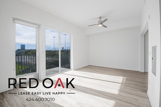 Photo - 1100 W Temple St Unit 610